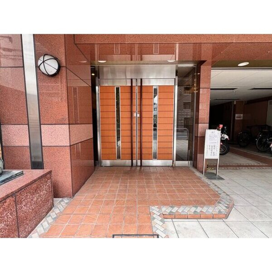 【エントランス】 | ライオンズマンション丸の内第5