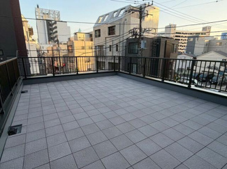 【ロビー】 | 屋上（利用料０円）