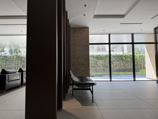 ザ・パークハウス三田タワーのロビー
