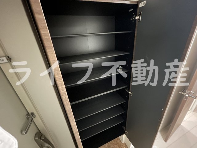 Luxe布施北Ⅱの収納|小物を収納するのに便利です