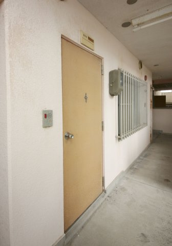 Maison Sakaeの玄関