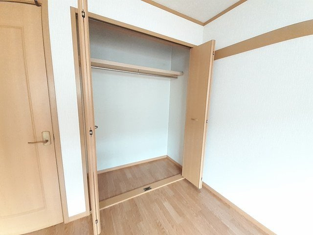 サニーハウスⅡの収納|こまごまとしたものを収納できそうですね