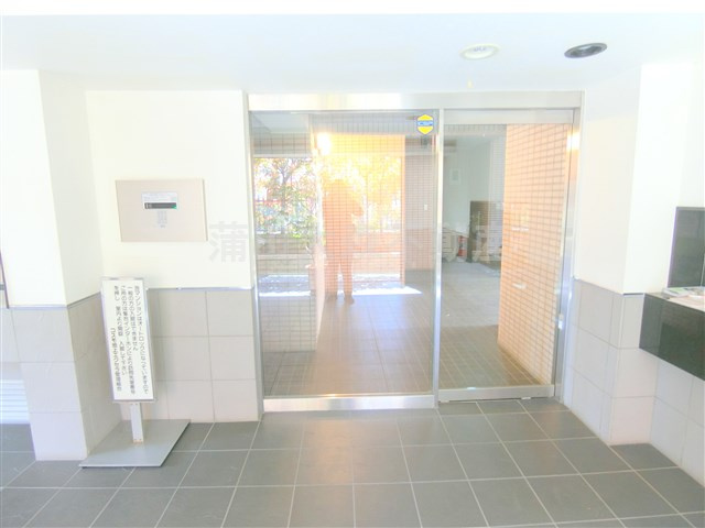 コスモ池上エクセラのエントランス