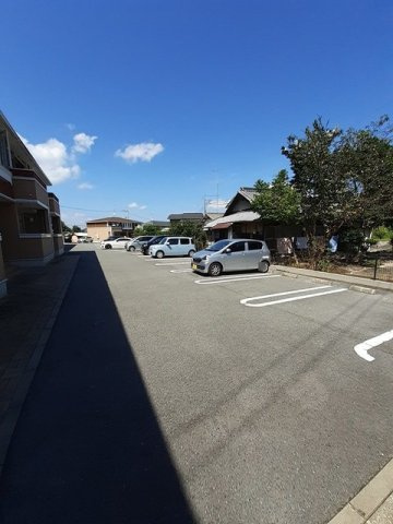 アートハウス２５・Ｂの駐車場|駐車場があります