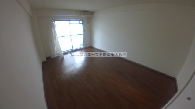 【洋室】 | クラージュ・ハイツ