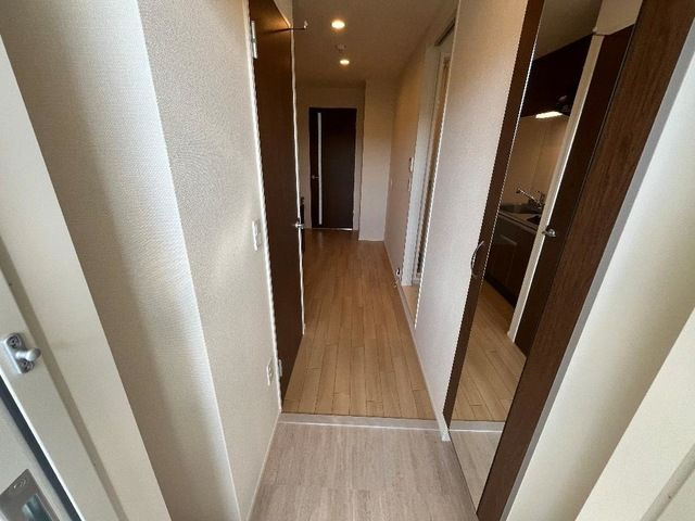 クオリティパレスの玄関