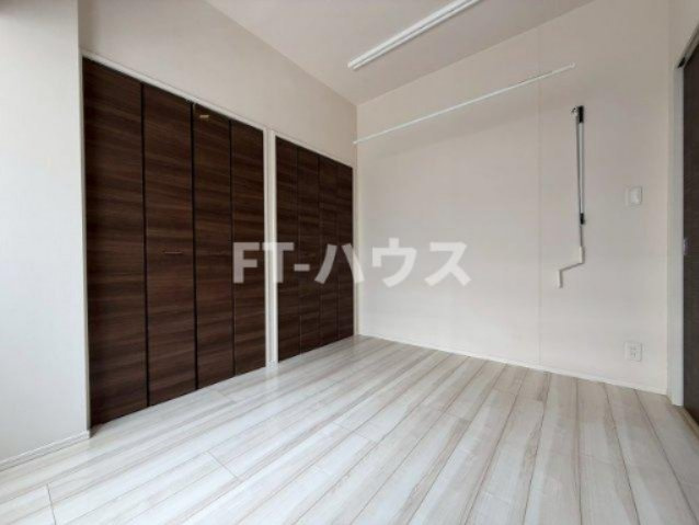 プライムアーバン津田沼の洋室