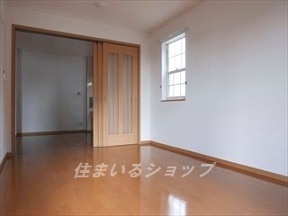 フレグランスＦの居間・リビング