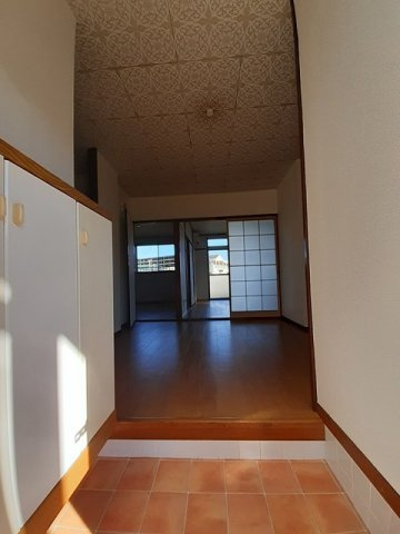 エルディム佐藤の玄関