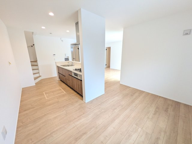 龍ケ崎市久保台2丁目　新築戸建て　4号棟のキッチン