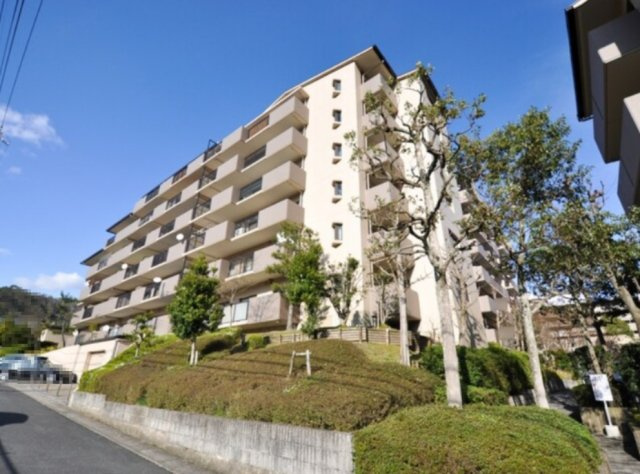 サンシティ桂坂参番館