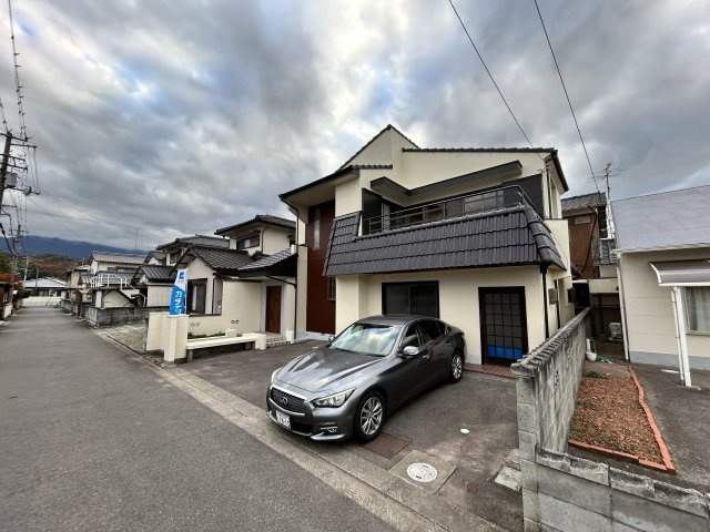 田の上２丁目　中古住宅の外観