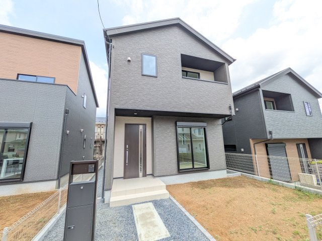 龍ケ崎市久保台2丁目　新築戸建て　2号棟