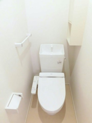 【トイレ】 | グランディアス．Ⅵ | 清潔感のあるトイレです