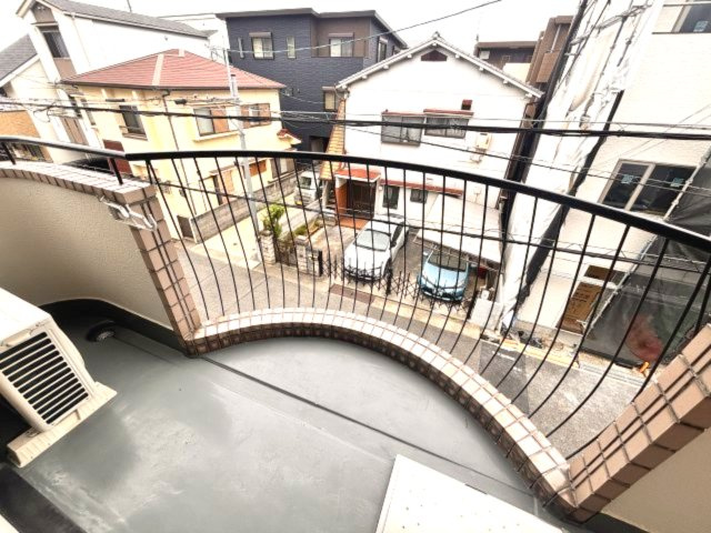 石屋川サンシャインのバルコニー