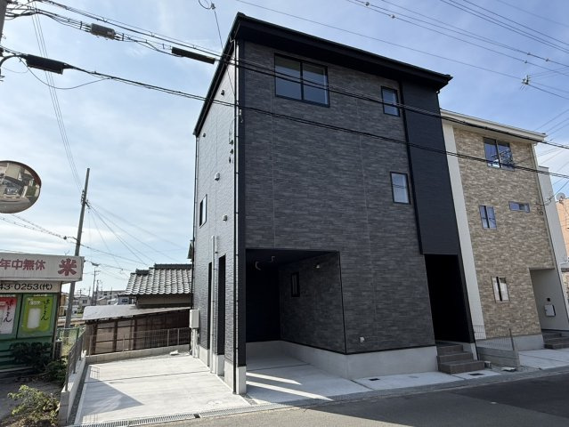 明石市魚住町西岡　全2棟　2号棟　新築戸建
