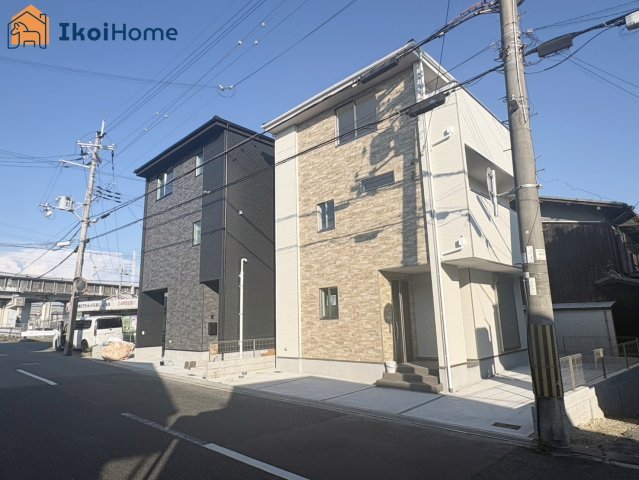明石市魚住町西岡　全2棟　1号棟　新築戸建のエントランス|物件・当店の最寄駅まで無料送迎！最短10分で指定場所へお迎えに向かいます！まずはお問い合わせください