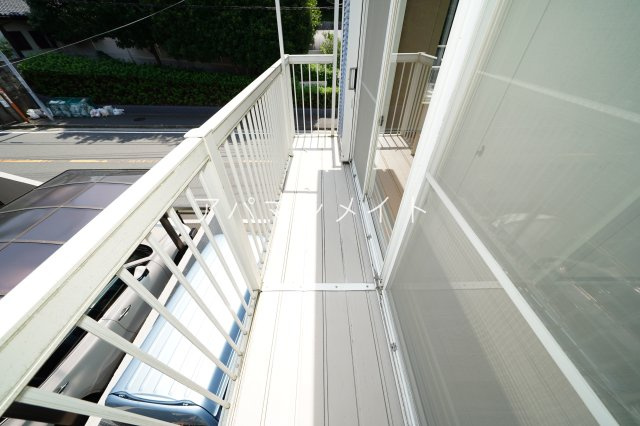 【バルコニー】 | タチカワテラスハウス | 洗濯物が干せます