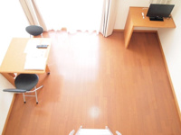 こちらの居間で趣味の時間をお楽しみください