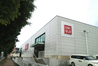 ユニクロ木更津店まで350m