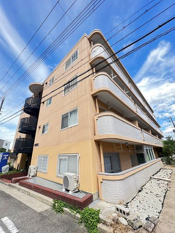 ラポールハルナの外観