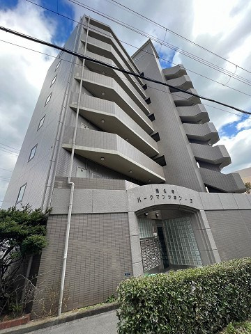 猪名寺パークマンションⅡの外観|きれいな外観です