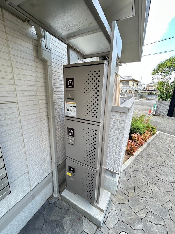 コートドール逆瀬川の外観