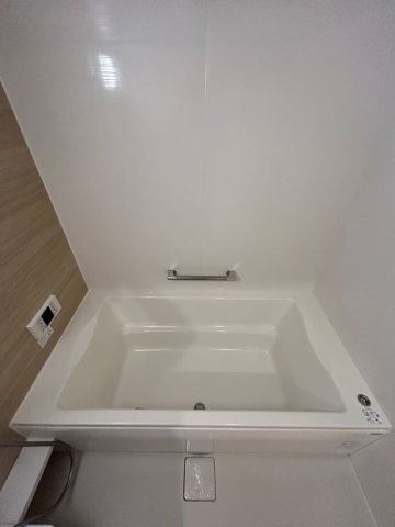 アパルトマン大倉山の浴室|日々の疲れを癒すお風呂付です