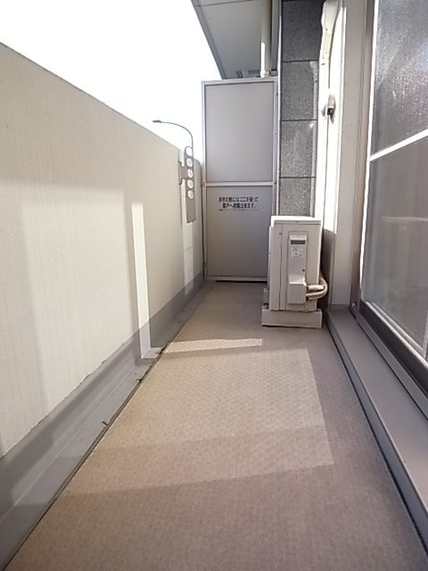 アドバンス三宮ウィングロードのバルコニー