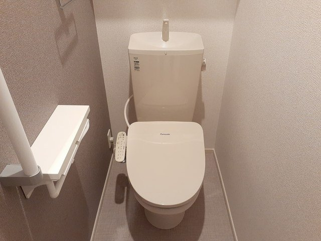 アザレアＥａｓｔのトイレ