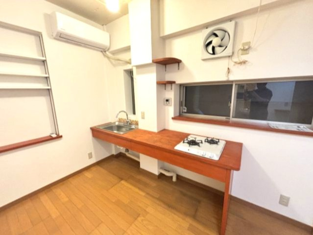 瀧山ビルのキッチン