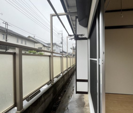 落ち着いたエントランスです