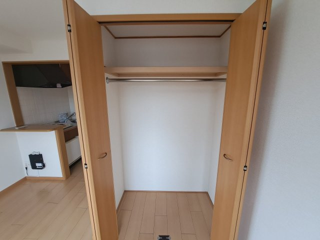 カルム六番町の収納