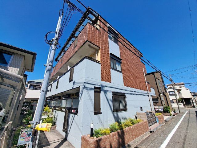 カルム六番町の外観