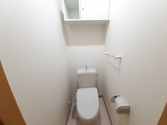 ポンテリブロＫ・Ⅱのトイレ|落ち着いた色調のトイレです