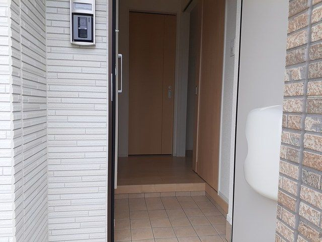 カーサ・カメリアの玄関
