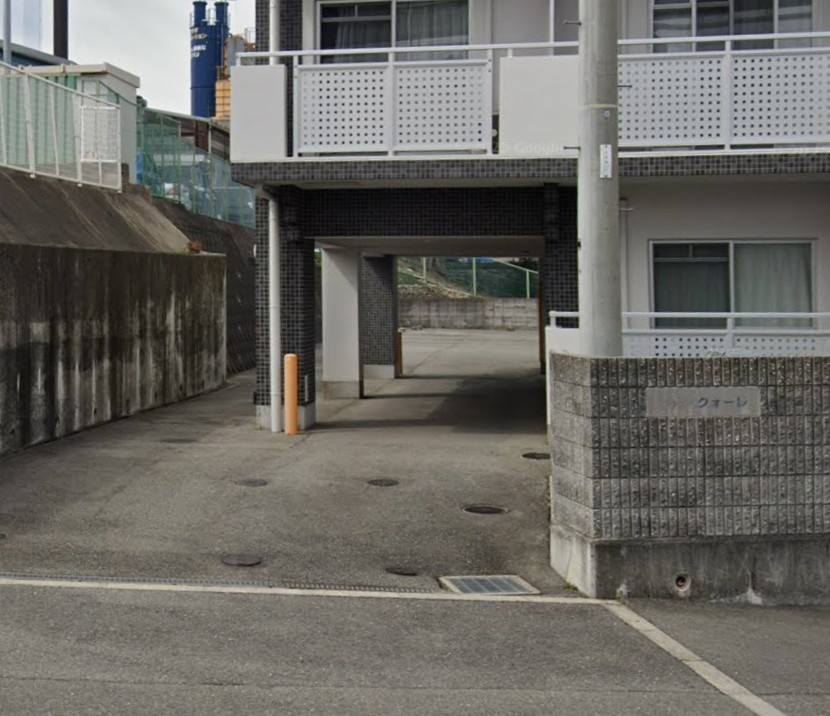 マンションクォーレのエントランス