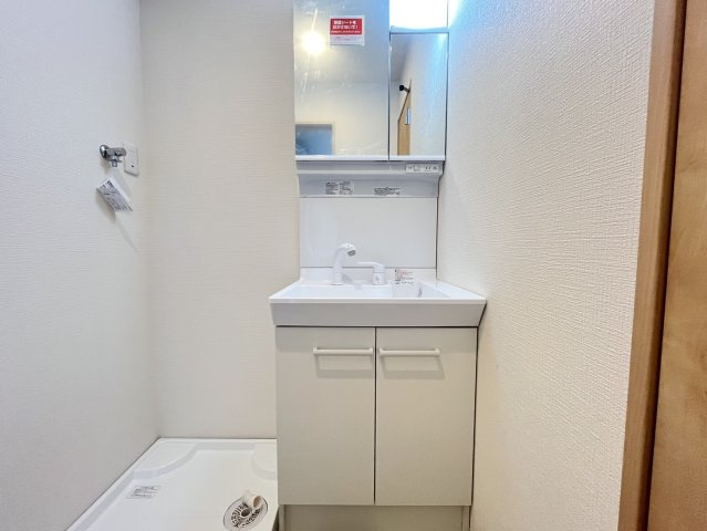 F+style東大阪吉松の独立洗面台
