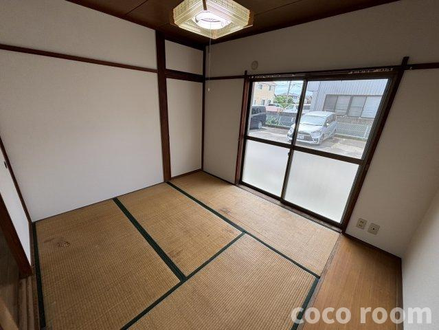 コーポ高柳の和室