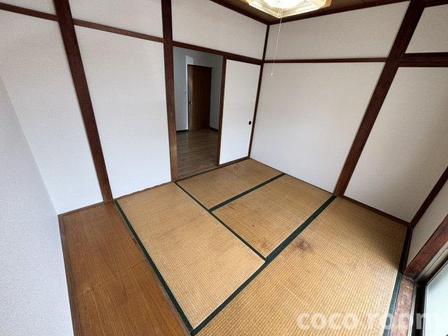 コーポ高柳の和室