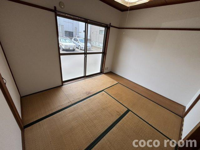 コーポ高柳の和室
