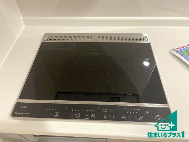 ★19(土)～23(祝)現地見学可能！★守山市下之郷　第2期　全2邸の設備|火を使わないので、安心なＩＨコンロ！でこぼこが無い構造なので、掃除もしやすく清潔に保てます！