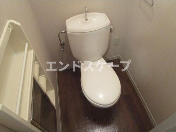 フォンティーヌABのトイレ|高崎、前橋のお部屋探しはエンドスケープまで！お客様の理想お聞かせ下さい♪