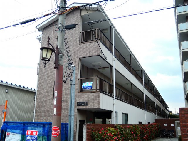 エトワール土橋の外観