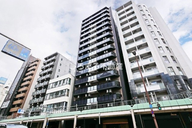 アプリーレ松屋町の外観