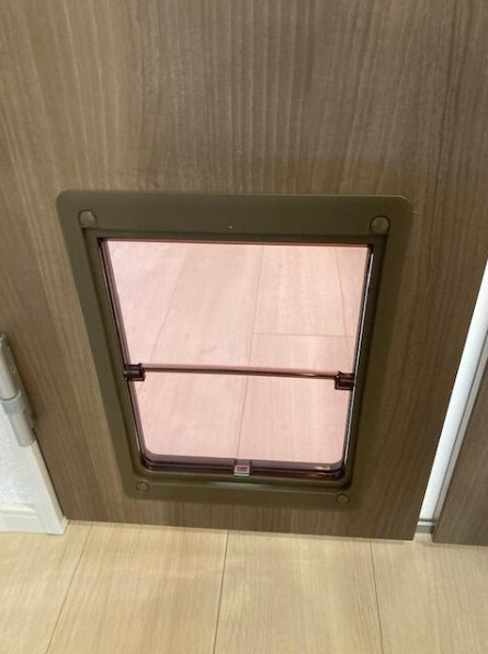 パルコテラッツァの設備|ペット専用建具※別部屋参考写真です