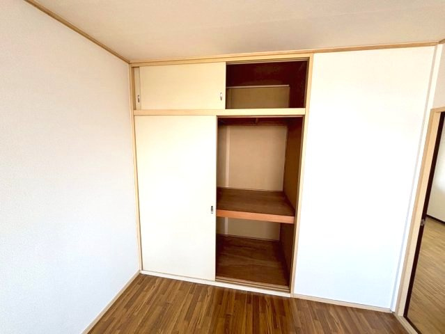 新栄プロパティー喜志Ⅰの収納
