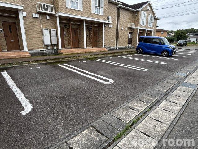 アルドール　Ⅱの駐車場