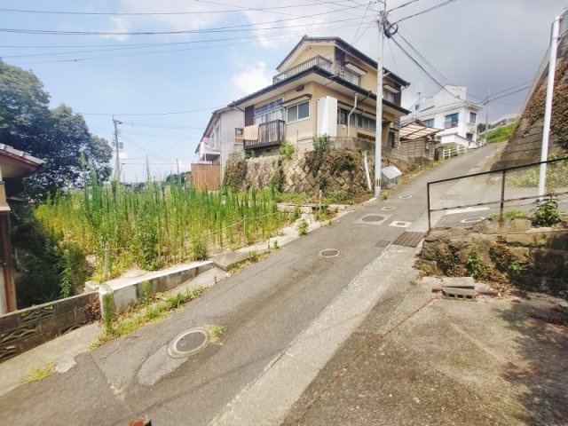 藤原町　土地の前面道路含む現地写真