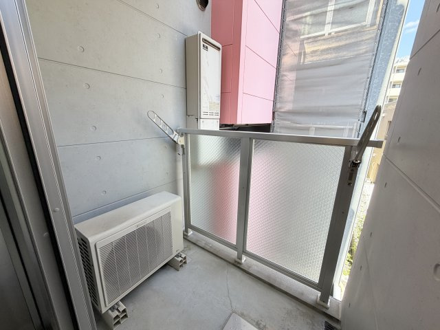 シティフラット灘のバルコニー